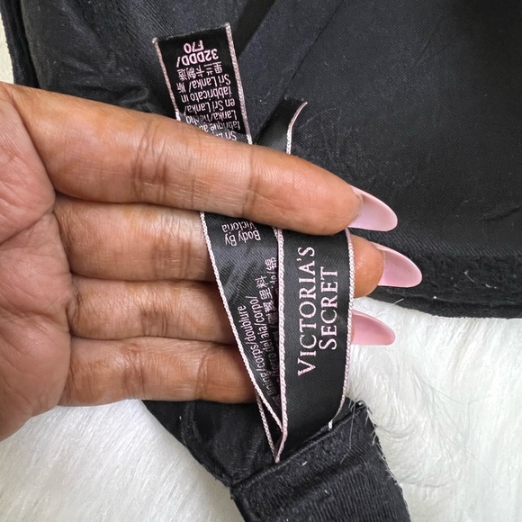 Victoria's Secret Other - Victoria, secret Black padded bra on SALE ♥️♥️